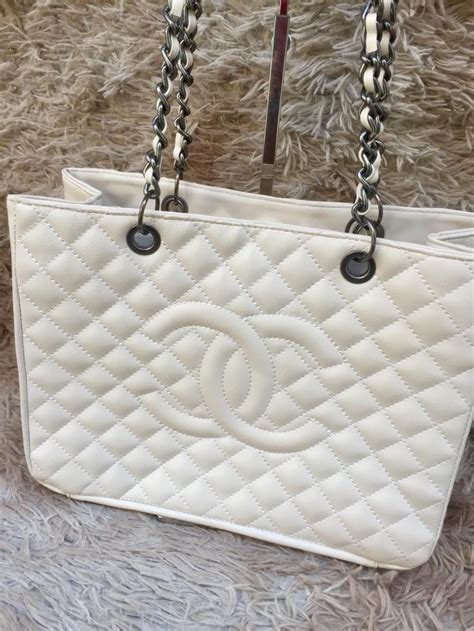 bolsa chanel original y replica|chanel clearance outlet.